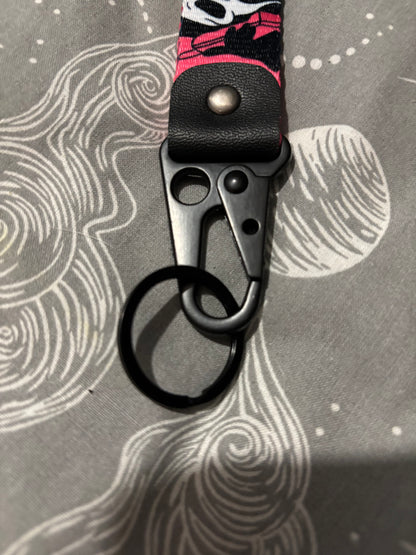 Metal clasp keychain